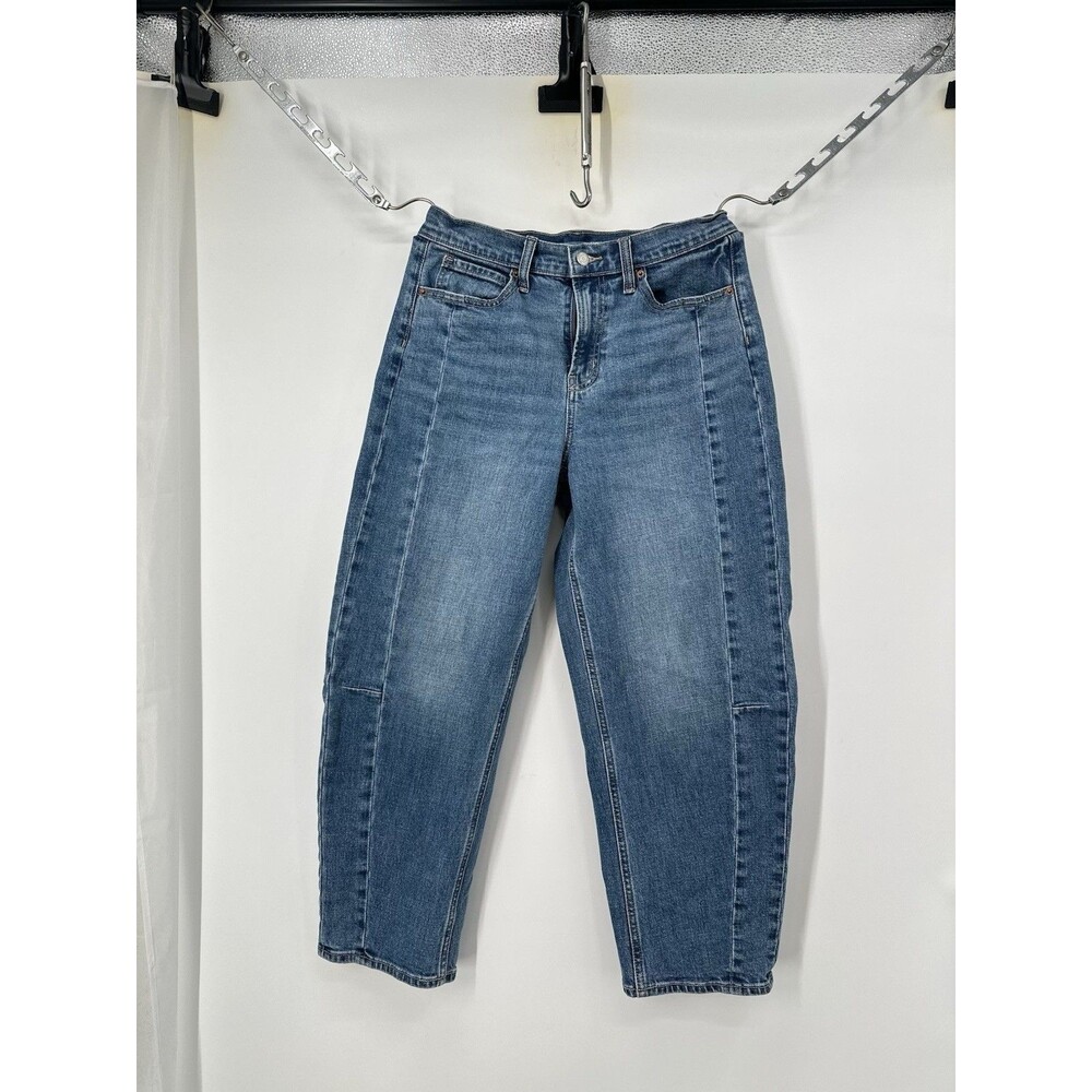 Old Navy High Rise Wow Barrel Leg Jeans Women’s Size 6 Cropped Denim